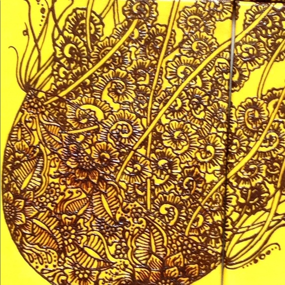 Jellyfish Acrylic Henna Painting, Mixed media - Picture 7 of 8